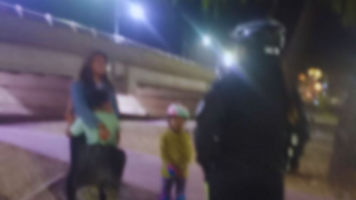 Desesperante: juje�a perdi� a su hijito en el Xibi Xibi y la Polic�a lo salv�