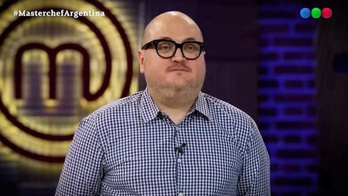 Rodolfo de MasterChef muy duro con el que "bail�" el himno: Le dijo de todo