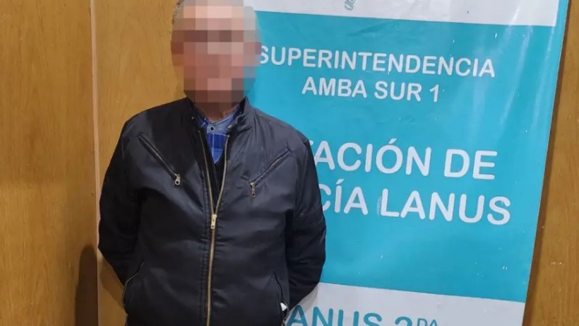 Puso cámaras para cuidar a su mamá con Alzheimer y captó cómo fue violada por un kinesiólogo