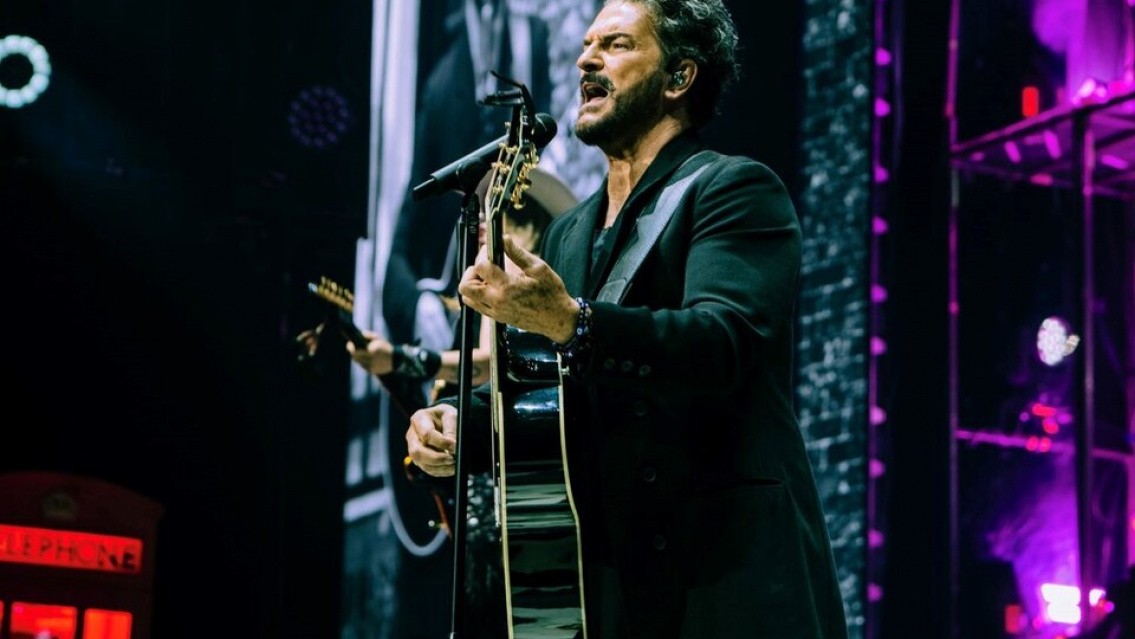 Esc�ndalo con Ricardo Arjona en Argentina, clav� a sus fans con mucha plata
