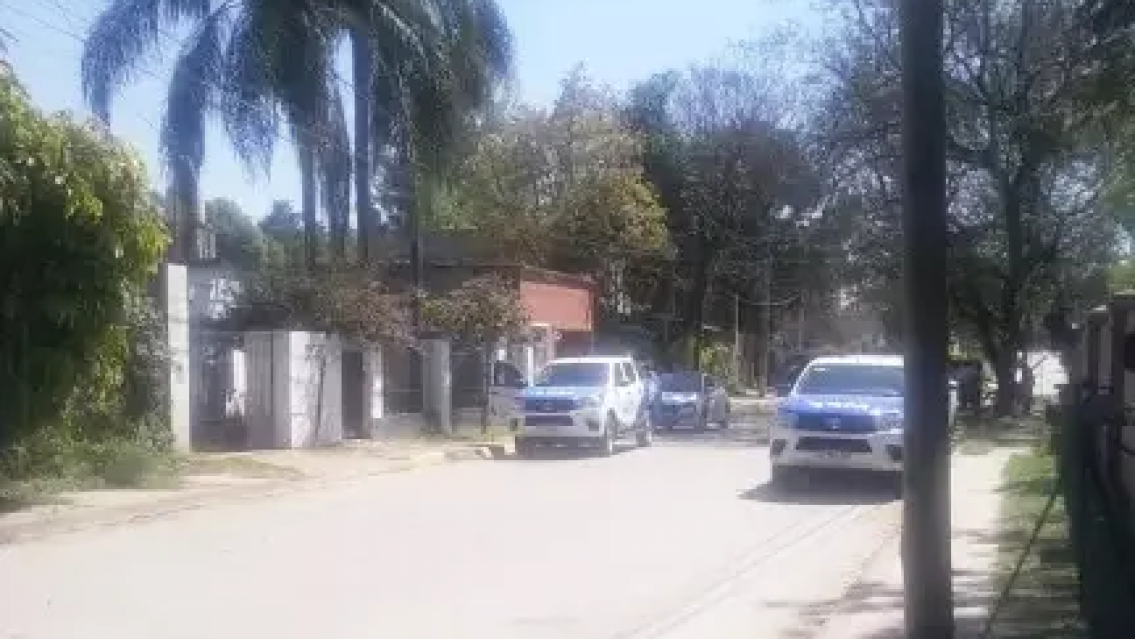 Norteño apareció muerto con una puñalada en el pecho, invetigan quéle pasó