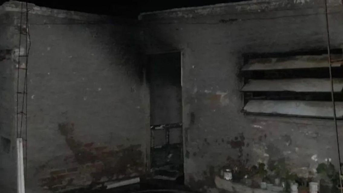 Murió una nena de 3 años tras un incendio que habría sido causado por una vela en una casa sin electricidad