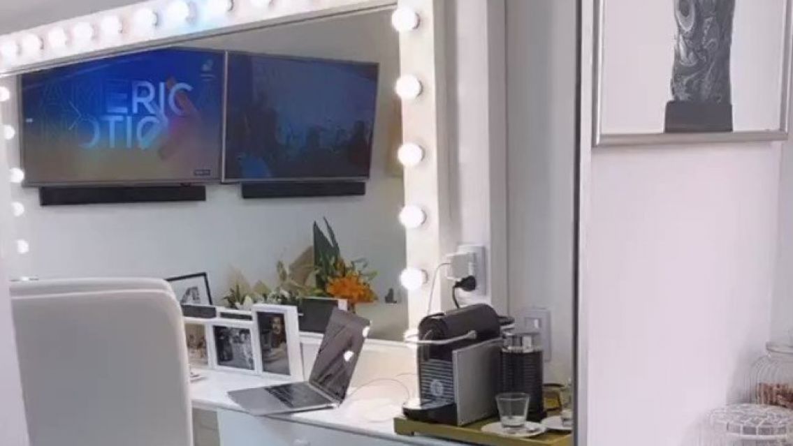 "Droga en el camar�n": Escrachan a famoso del Bailando