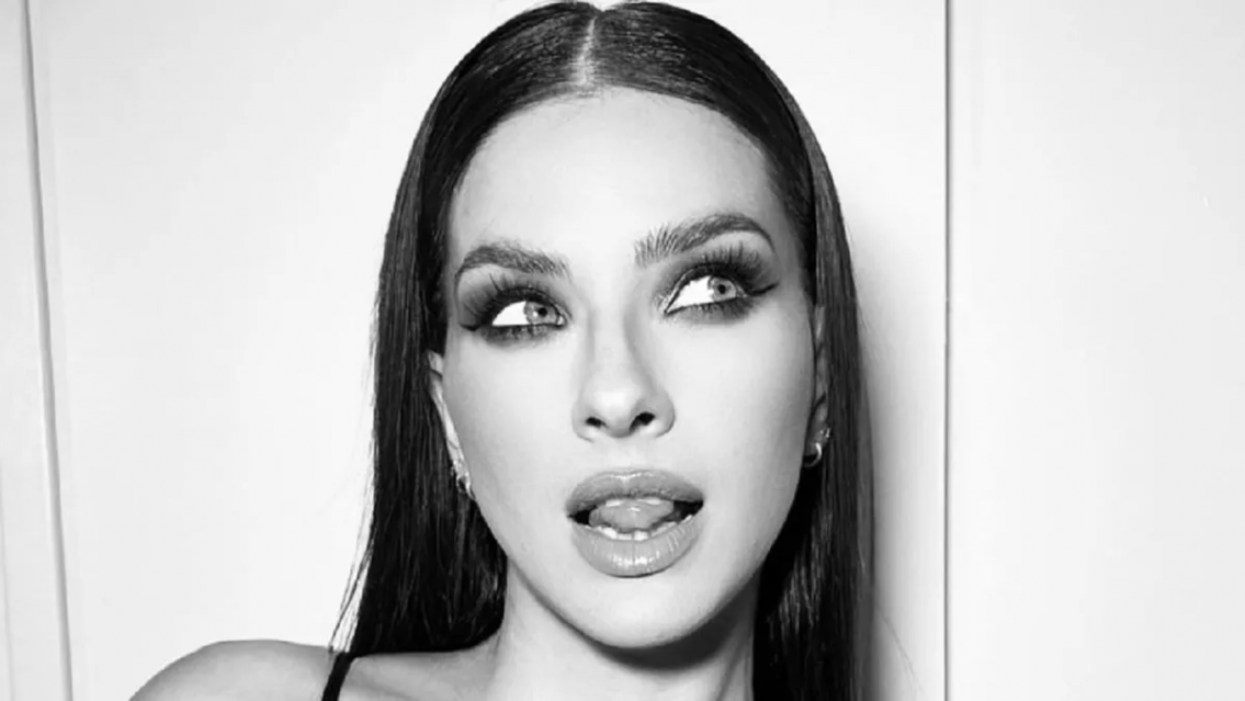 Con encaje negro y mostrando casi todo, as� respondi� la China Su�rez a las cr�ticas