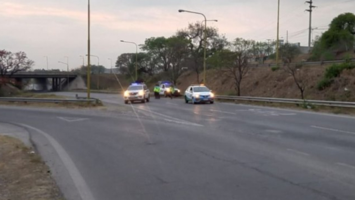 Cerca de un boliche jujeño, auto mató a un motociclista y se fugó