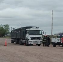Nadie entend&iacute;a que pasaba: Camionero muere en la ruta de un infarto mientras manejaba