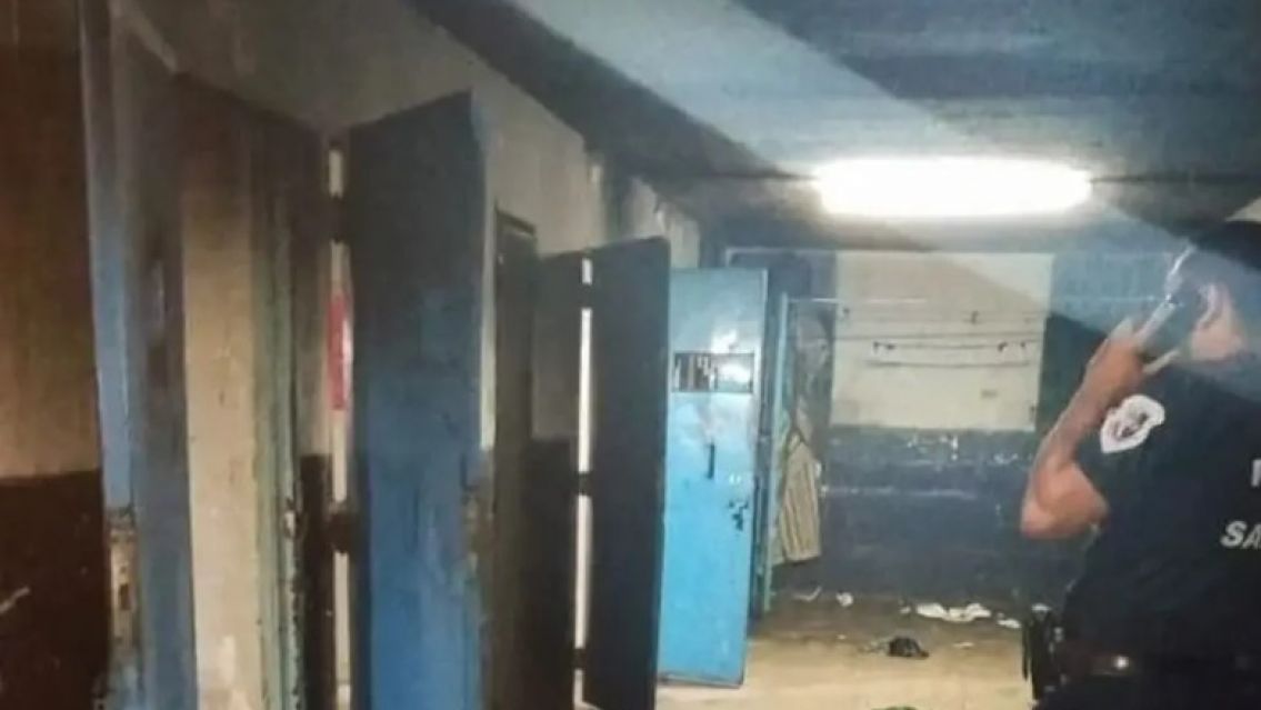 Entraron a la celda y encontraron muerto a un preso: "Con una s�bana"