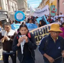 Enorme movilizaci&oacute;n en Jujuy contra la reforma y por los salarios