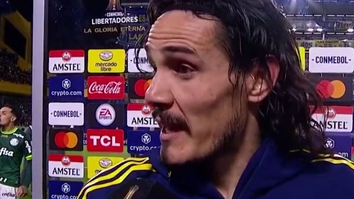 Cavani sacado con un periodista despu�s del partido: "�Te parece?"