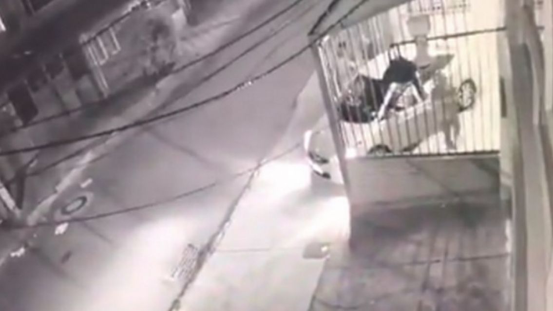 Campo Verde: entraron a robar a una casa y se llevaron hasta el perro