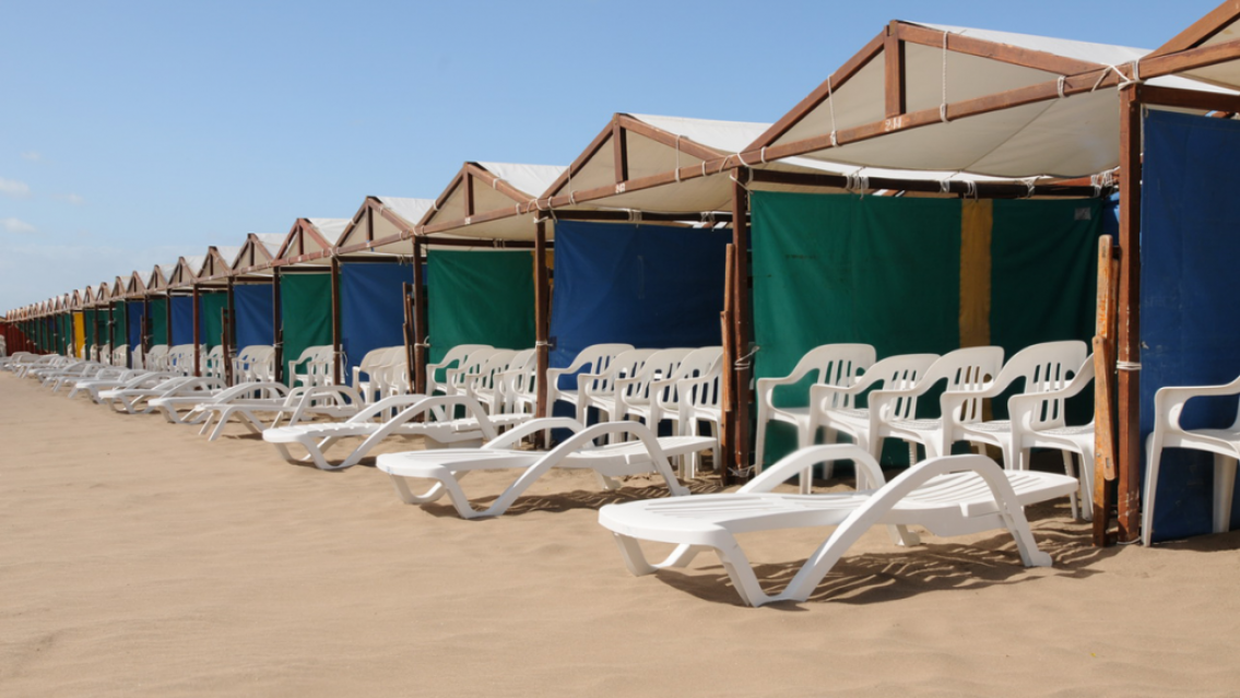 Ya est�n los precios de las carpas de Mar del Plata para este verano: cuestan una fortuna