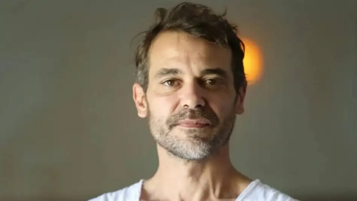 "Hay reca�das y NO PUEDO M�S", cu�l es la adicci�n que carcome a Peter Alfonso