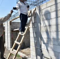Juje&ntilde;a indignada porque no encuentra alba&ntilde;iles: "Son unos irresponsables"