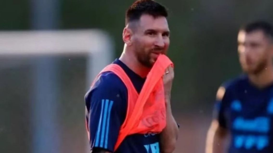Messi es duda para el partido contra Paraguay