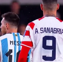 Leo se calentó con el paraguayo que lo escupió, "no sé quién es el chico este"