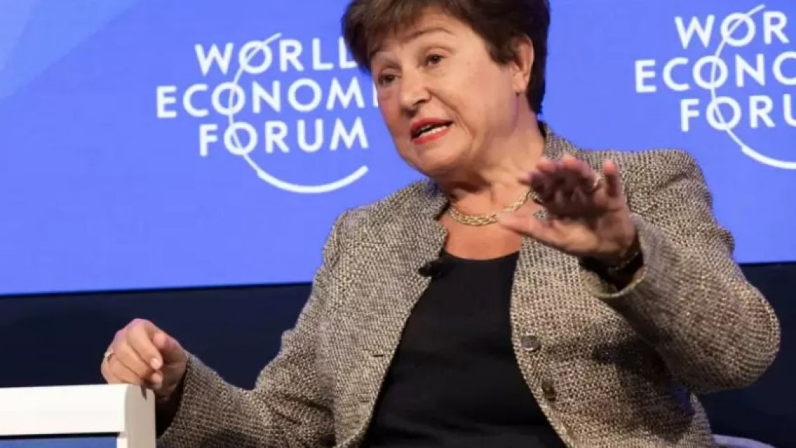 El FMI alert� que la situaci�n econ�mica y social argentina es fr�gil debido a la incertidumbre electoral