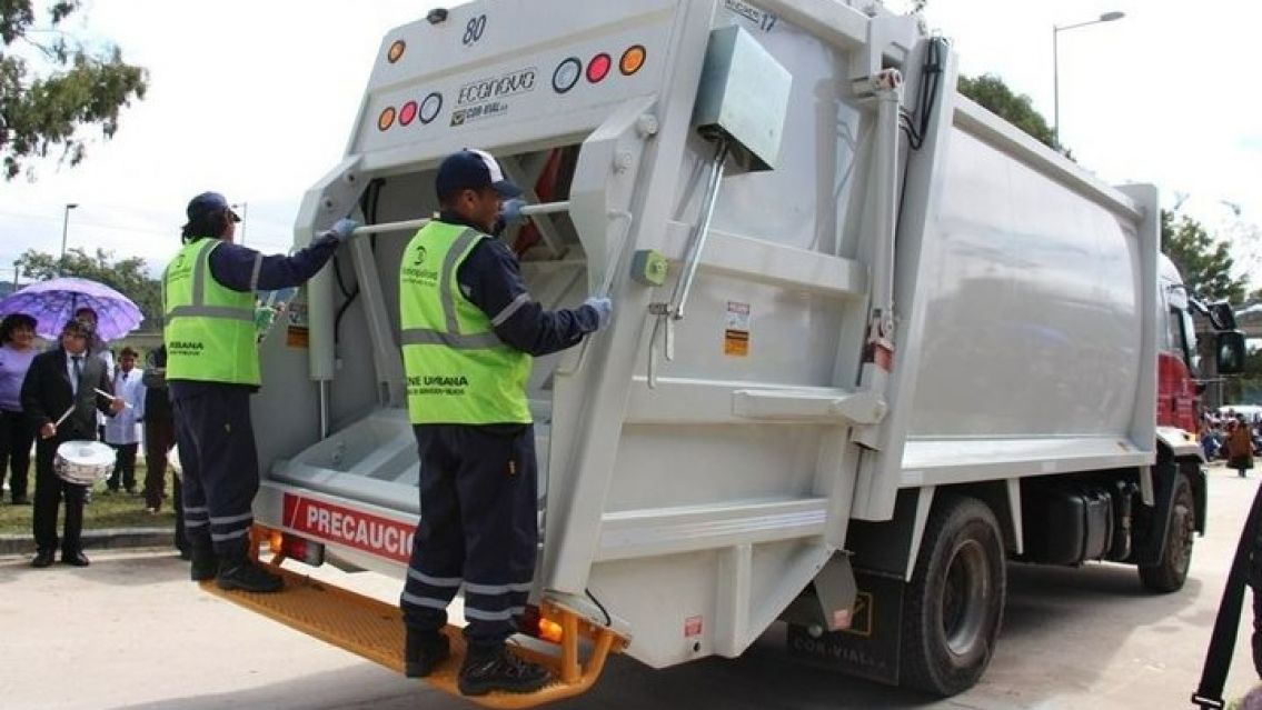 Modifican el horario de recolección de residuos en algunos barrios de la ciudad