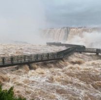 Cierran la Garganta del Diablo por el enorme caudal de agua en las Cataratas del Iguaz&uacute;