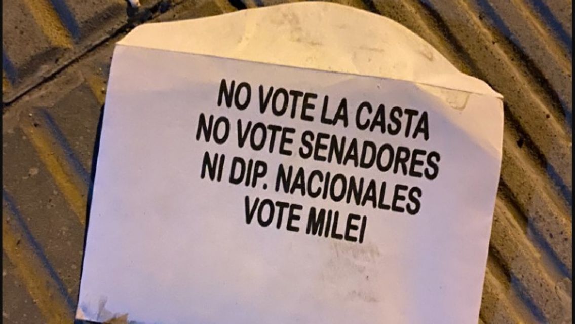 "No vote a la casta": Los misteriosos sobres que aparecieron en Jujuy
