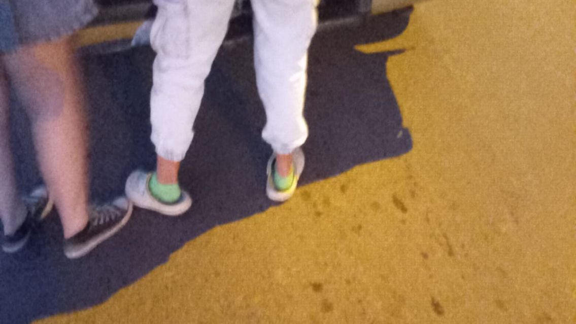 En la puerta de un conocido telo de Jujuy se arm� tremendo esc�ndalo