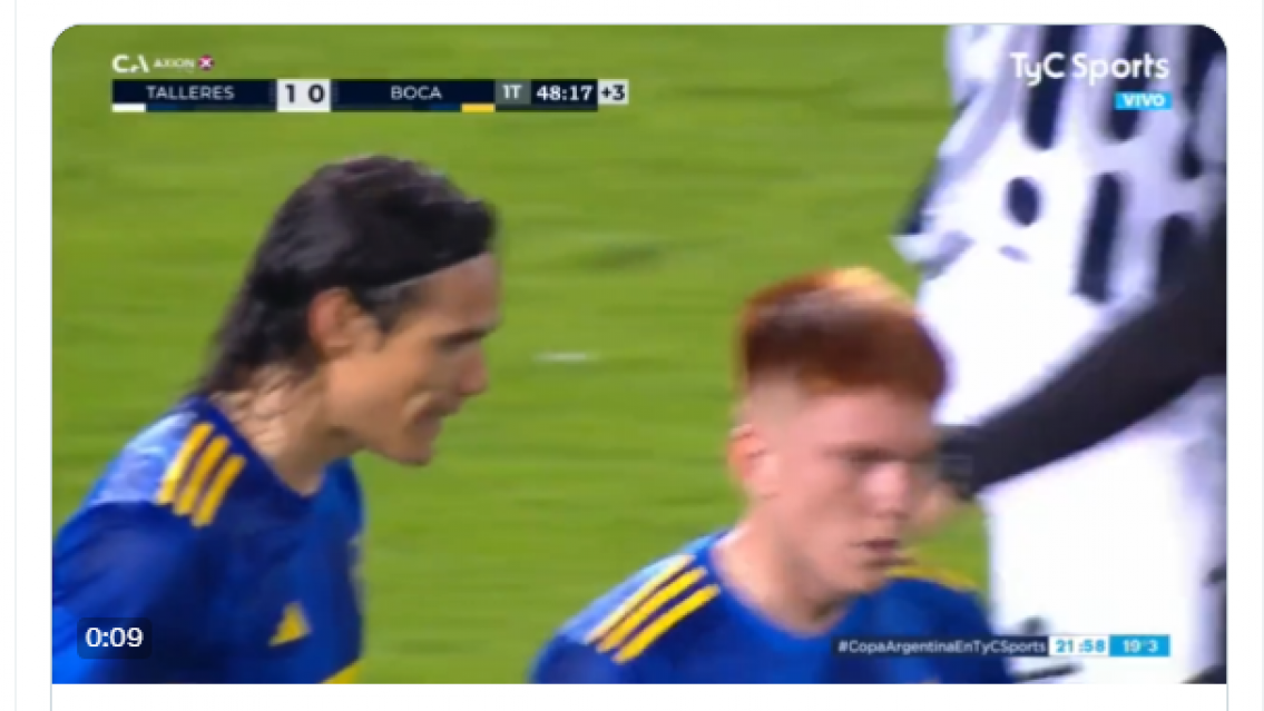 "Envidioso y violento", Cavani cacheteó al pibe "Colo" Barco y en las redes salieron a criticarlo