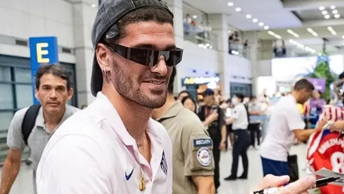 Chau Tini, ahora es De Paul quien está en pareja. La modelo con la que se lo vincula: