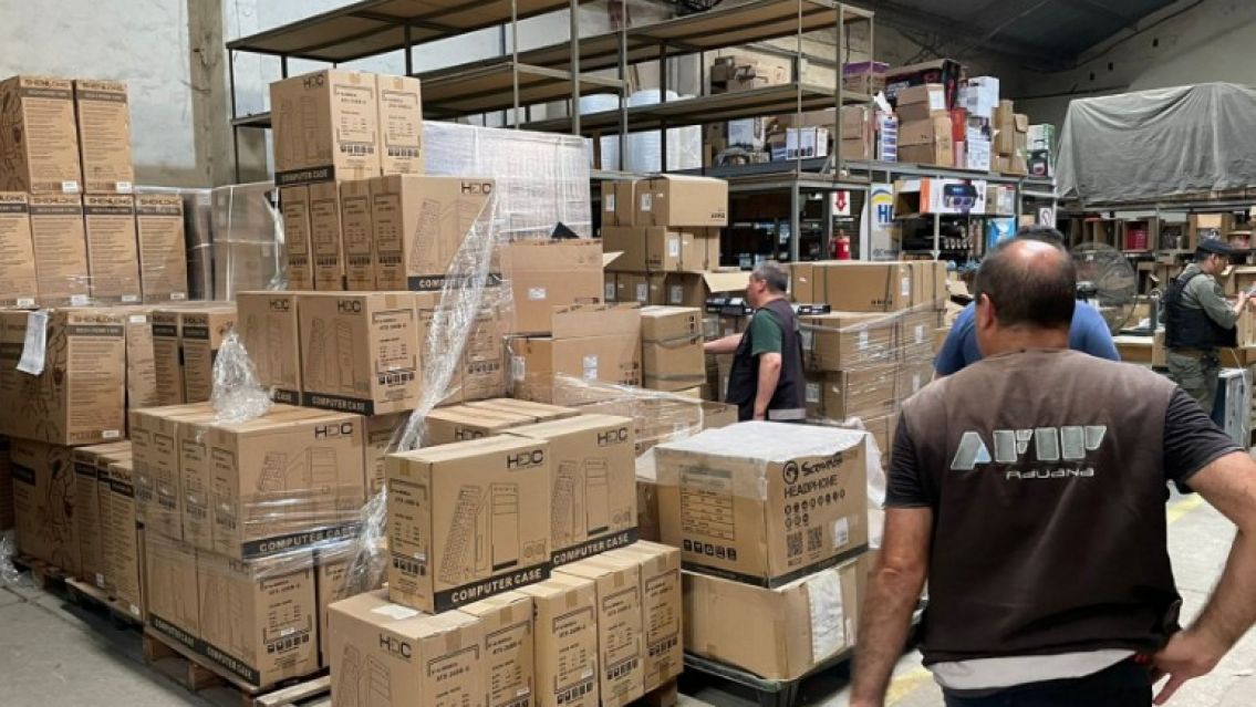 AFIP subastará celulares, parlantes, consolas de videojuego y notebooks