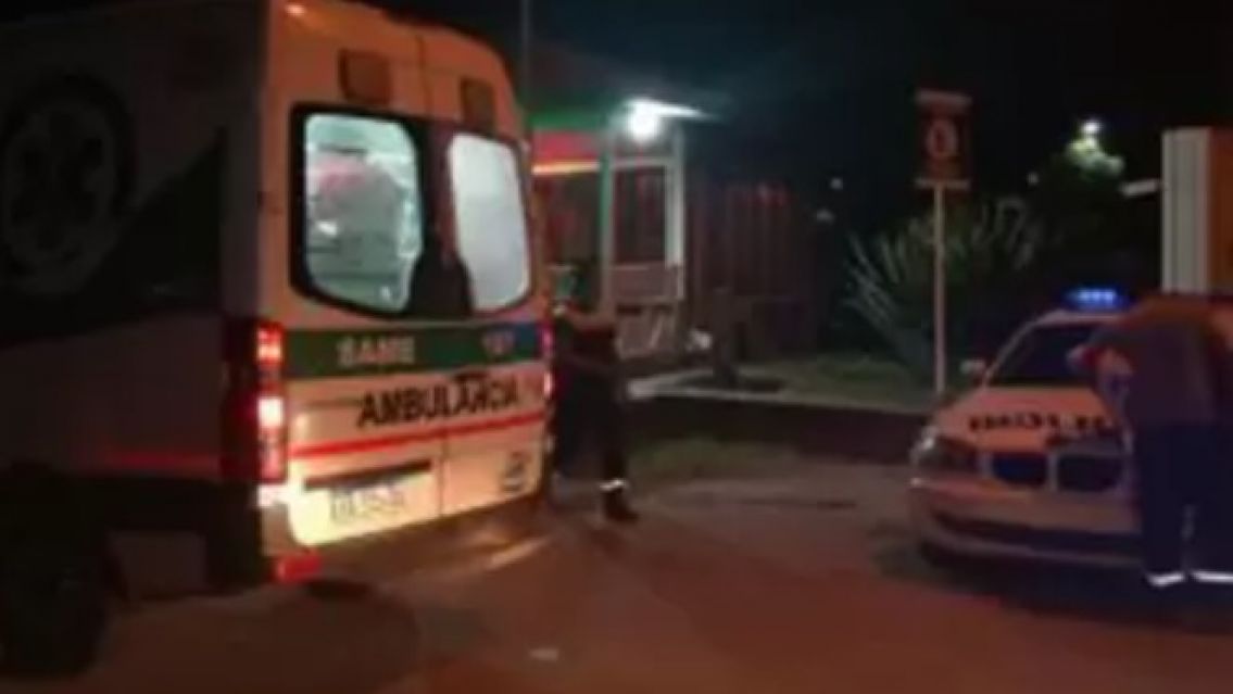 Jujeña salvó a su mamá de su hermano: Tuvo que atravesarlo con un cuchillo