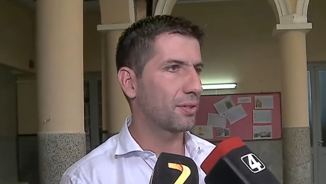 Votó Manuel Quintar: "Nos mandaron a imprimir votos truchos"