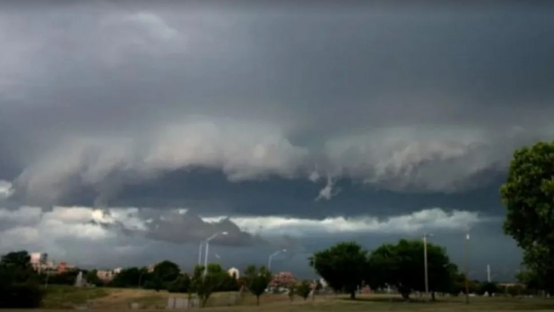 A cerrar todo que se larga: anticipan tormentas para Jujuy