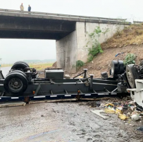 Terrible siniestro vial en una autopista norteña, imágenes impactantes