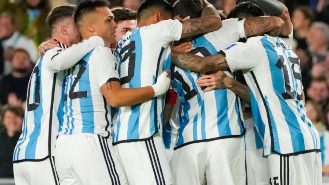 Argentina y Uruguay no jugar�n en C�rdoba: el Monumental est� en duda y crece la opci�n de la Bombonera