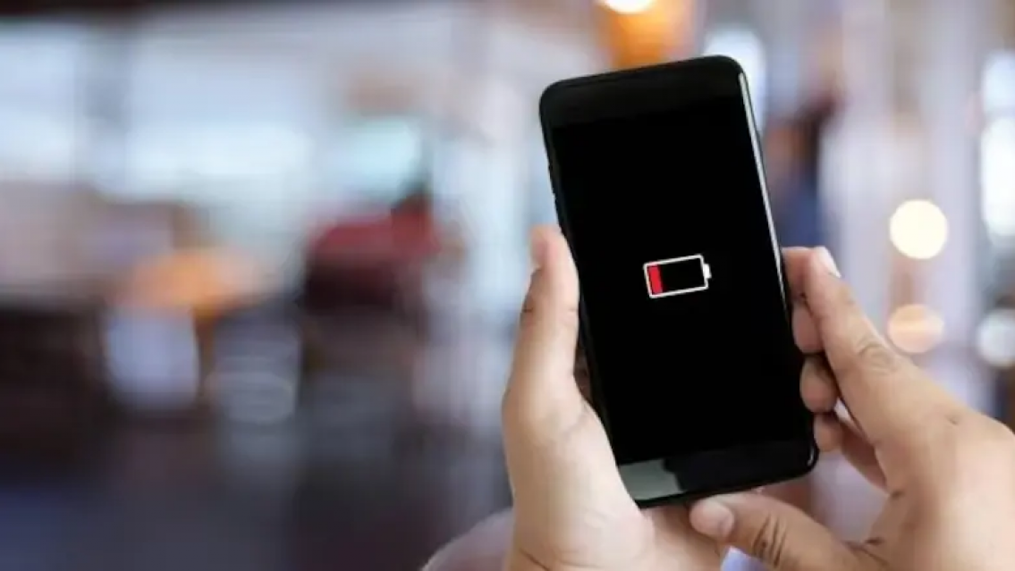 Lo que no sabías que estás haciendo mal y por eso se te acaba la batería súper rápido