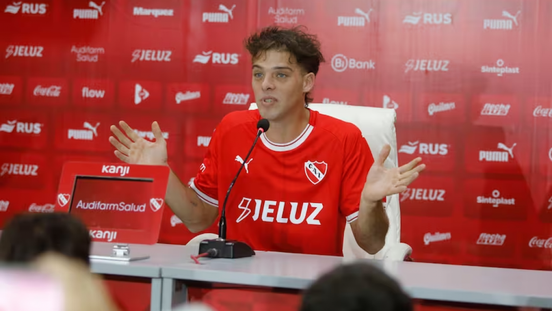 Se fren� la colecta de Santi Maratea por el club Independiente y tuvo que salir a hablar