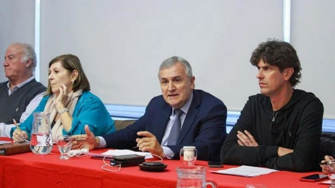 "Con Milei, ni a la esquina": el duro comunicado de la UCR