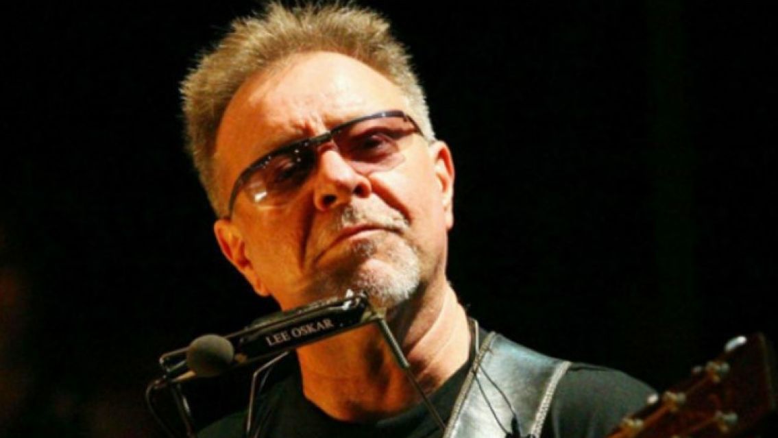 León Gieco destruido: la mala noticia que recibió de su sobrino que lo dejó de cama