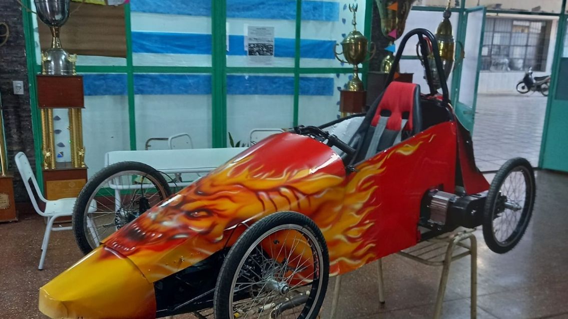 El auto eléctrico creado en Palpalá ya está listo para competir en Buenos Aires