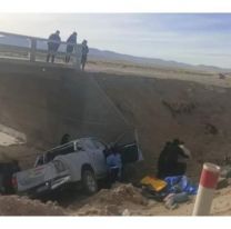 Brutal accidente en la ruta se cobr&oacute; la vida de un juje&ntilde;ito y dej&oacute; varios heridos