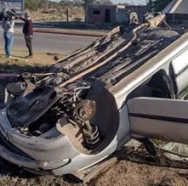 Dieron terrible vuelco, pensaban que se acercaban a ayudar pero les robaron todo