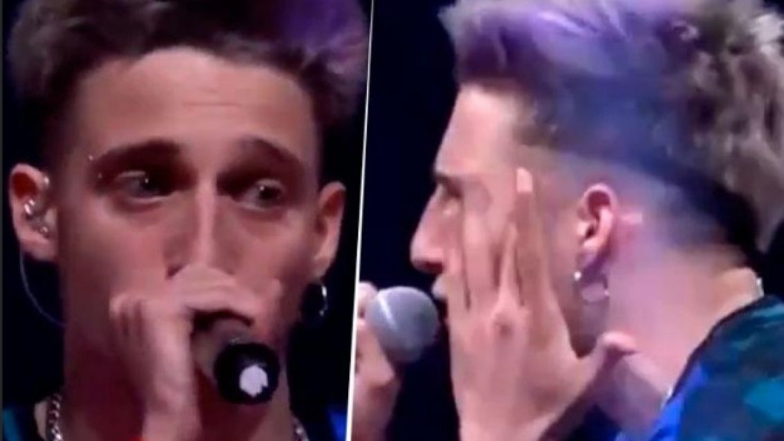 En medio de su show, Wos lanzó una indirecta contra Milei, Macri y Patricia Bullrich