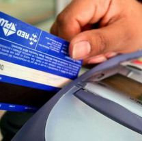 Aumenta el costo para refinanciar saldos en las tarjetas de crédito