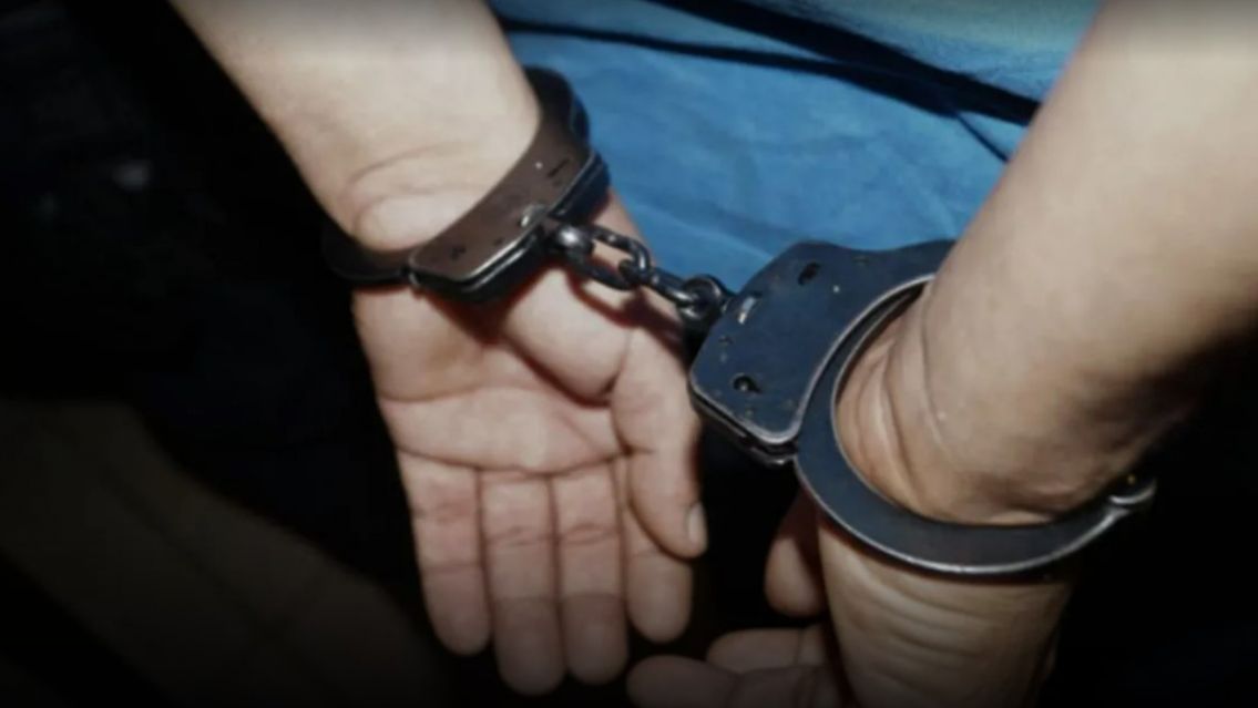 Atraparon al loco de barrio Belgrano: Se masturbaba frente a niños