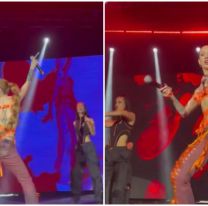 Esc&aacute;ndalo por el show de la Joaqui: medio estadio se fue