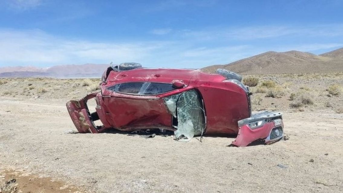 Terrible vuelco en Jujuy: "Iban tres turistas chilenos"