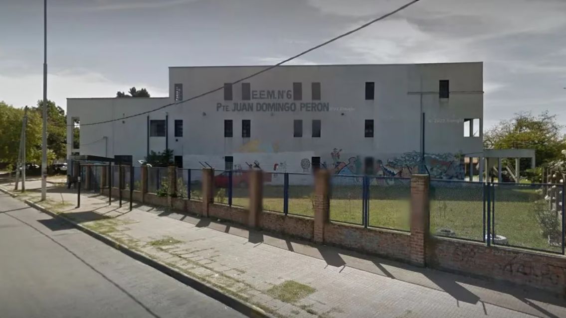 Tiene 13 años y sus compañeritos le hicieron algo horrible: "lo agarraron del cuello y..."