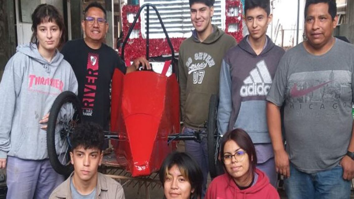 Estudiantes de la Escuela Técnica Nº 1 de San Pedro presentarán un Auto Eléctrico en Buenos Aires