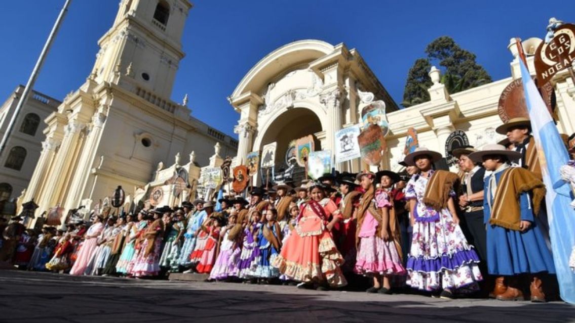 Los gauchos jujeños peregrinaron a Río Blanco