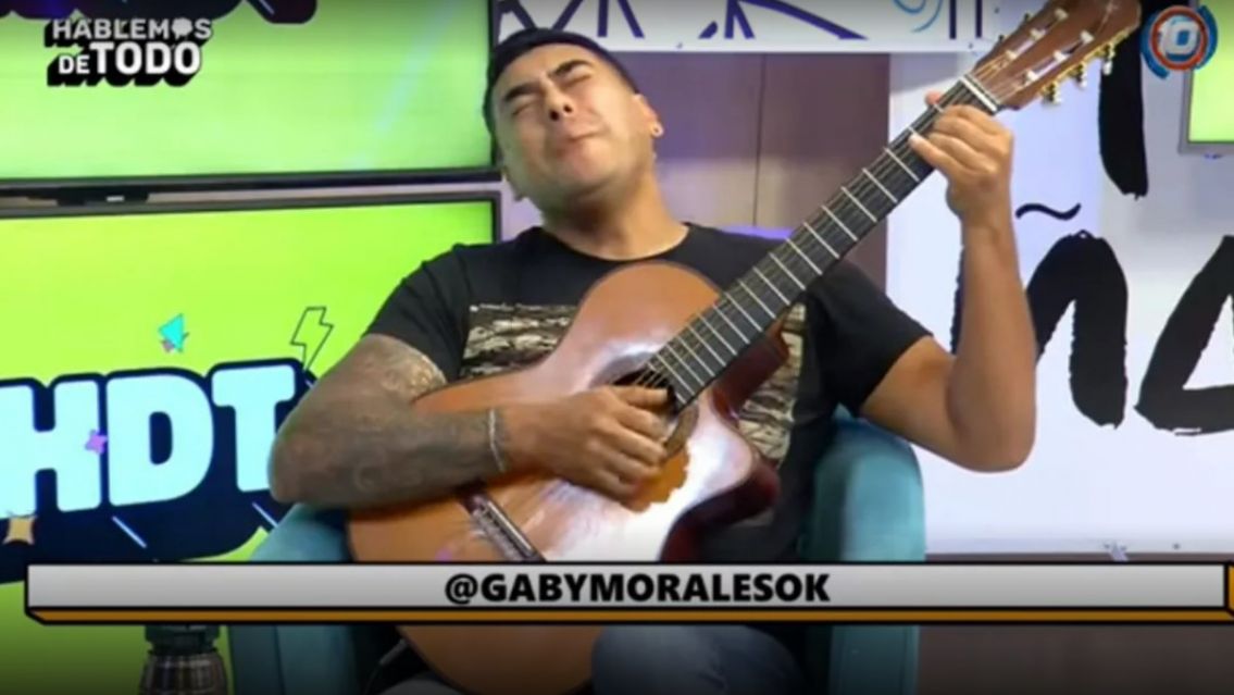 En Salta: le cantaba una canci�n a su mam� fallecida y ella "se le apareci�"