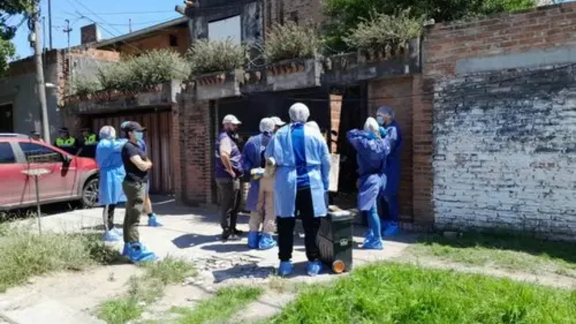 Policía norteña se habría quitado la vida pero su pareja quedó detenido