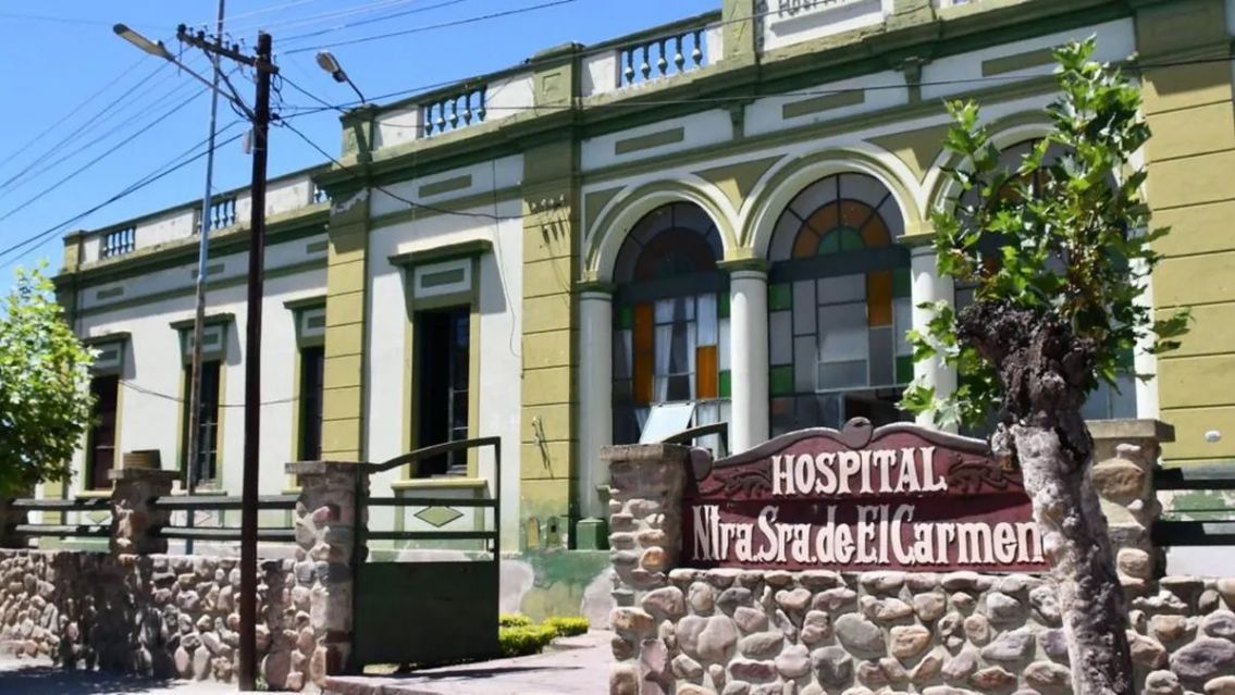 Denuncian desmantelamiento en el Hospital de El Carmen: "No hay insumos"